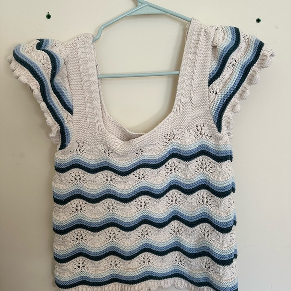 Jessica Simpson Cream and Blue Knit Top - Picture 1 of 5
